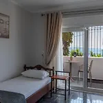 Aurora Sarandë