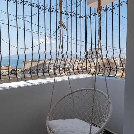 Aurora Apartment